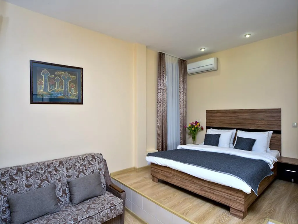 Sunday Apart Hotel Киев 3*,  Украина